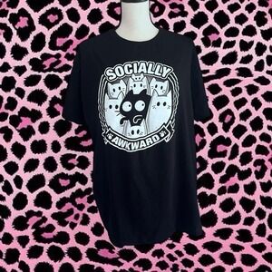 XL Hot Topic Socially Awkward cat tee nerdy goth tshirt
